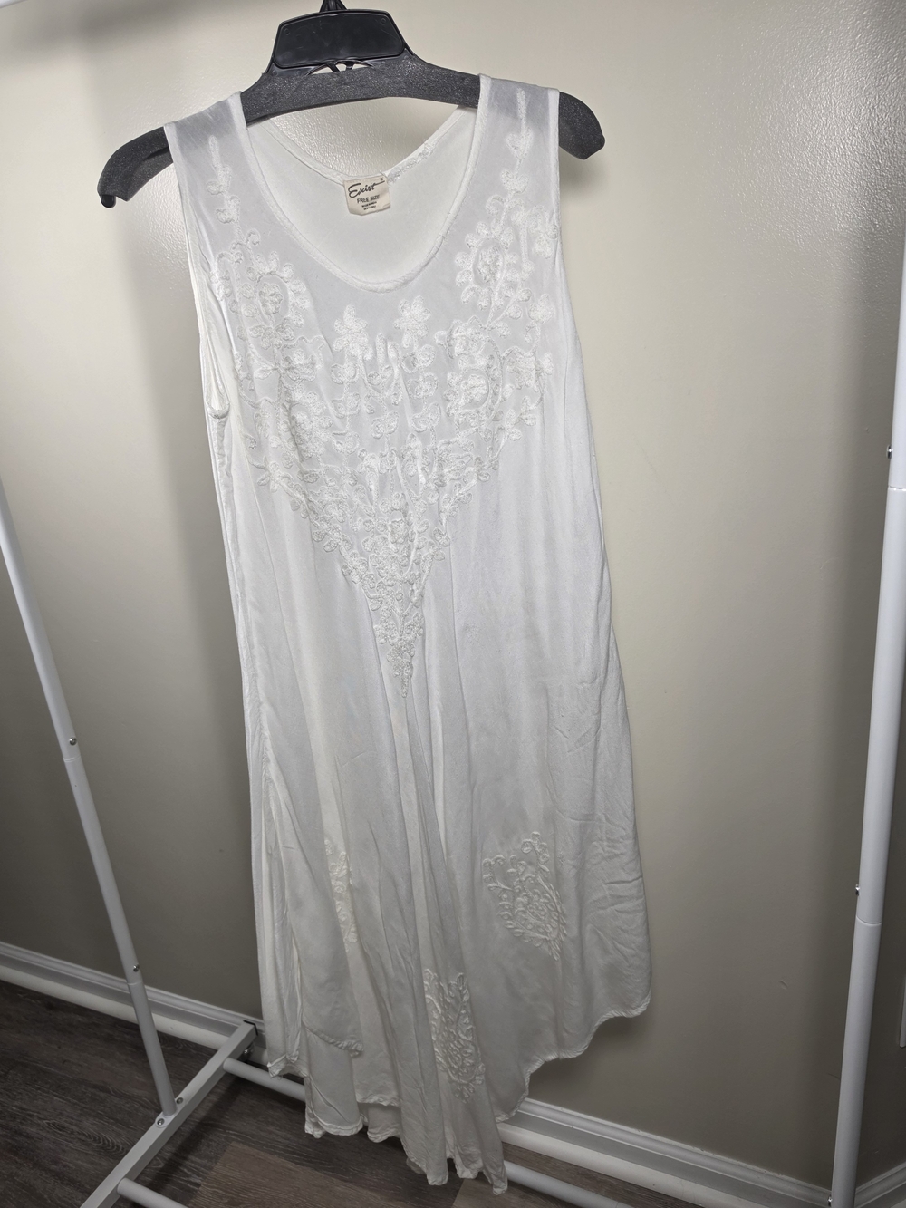 Exist White Sleeveless CoverUPs with Embroidered Detail